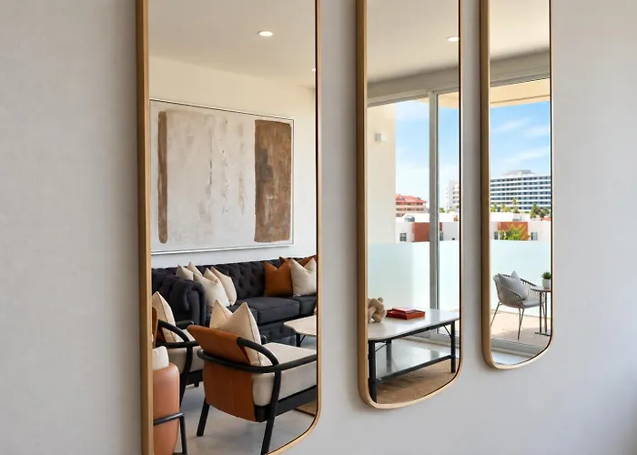 Apartahotel Eureka - 3br, Hot Tub, 2 Blocks From *