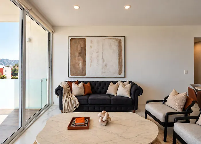 Apartahotel Eureka - 3br, Hot Tub, 2 Blocks From Cabo San Lucas