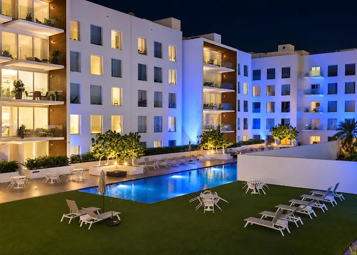 Eureka - 3br, Hot Tub, 2 Blocks From Cabo San Lucas