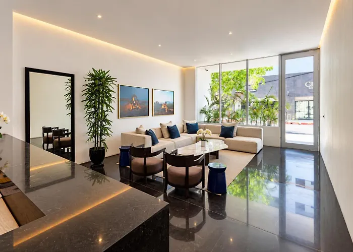 Eureka - 3br, Hot Tub, 2 Blocks From Aparthotel *